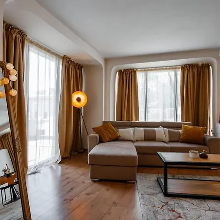 公寓 Cozy Studio With French Windows *